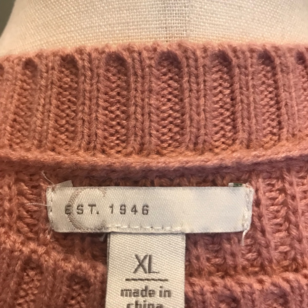 Sweater - Picture 4 of 4